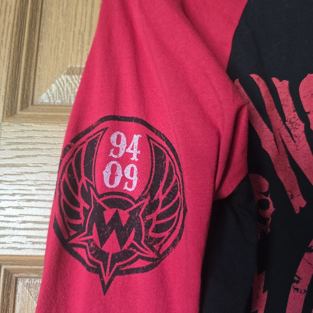 Wornstar Siren Raglan Graphic Tee Black & Red Size M Medium - Picture 3 of 4